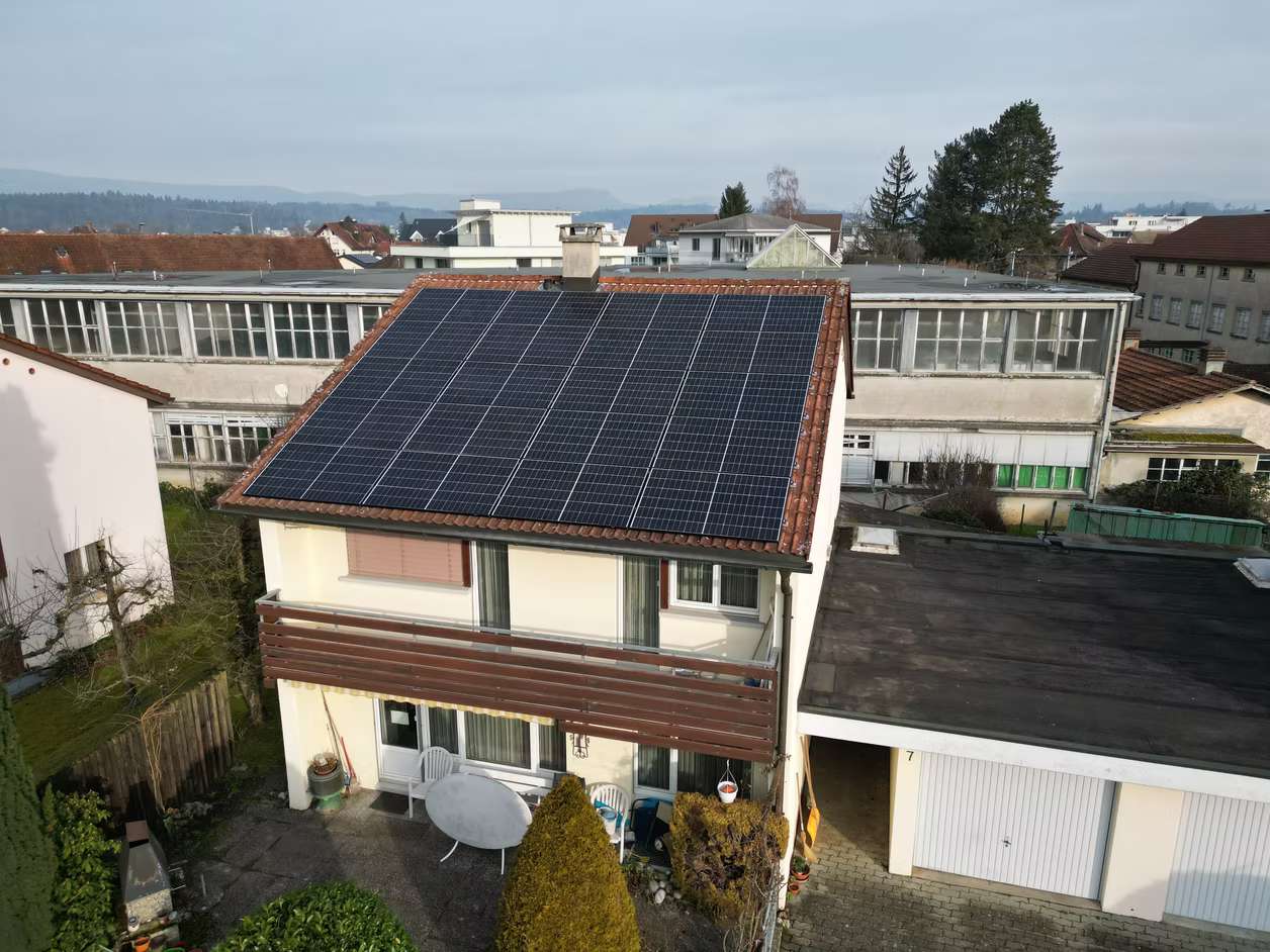 Solaranlage - 5036 Oberentfelden