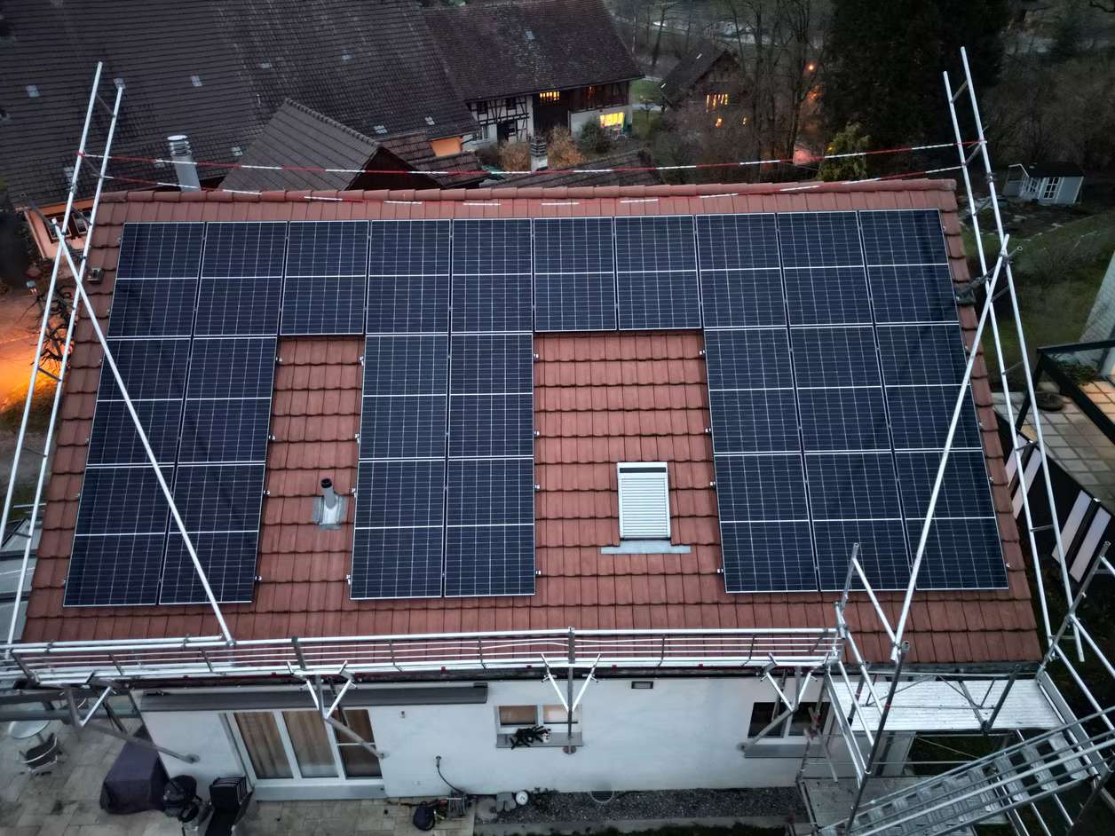 Solaranlage - 8054 Oberglatt